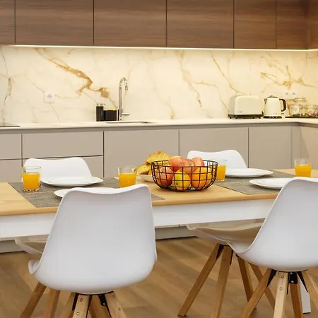 Lumo Flat Apartment *